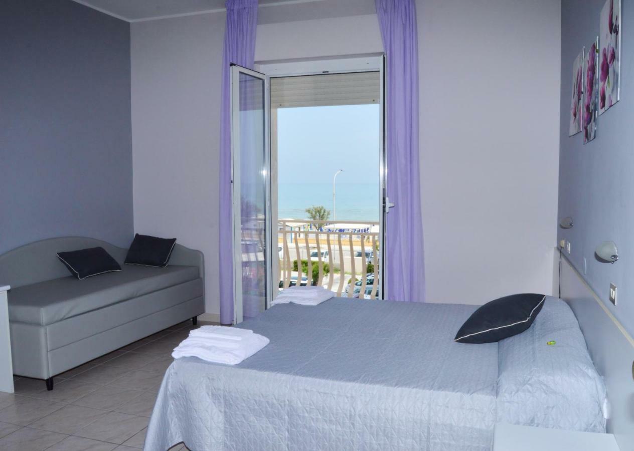 Hotel Perla Senigallia Exterior foto